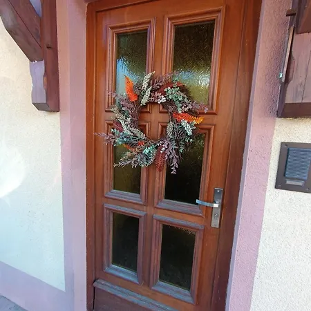 Ferienhaus Canape Lit Dans Maison Individuelle Chez L'habitant *